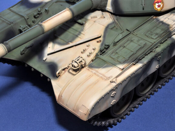 Российский основной боевой танк Т-72Б (1:16) — изображение 18