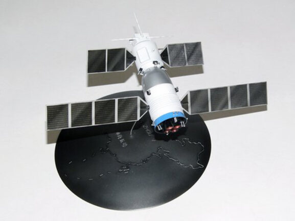 Китайский пилотируемый космический корабль Shenzhou (Волшебная ладья) — изображение 6