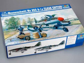 Немецкий истребитель Messerschmitt (Мессершмитт) Me-262A-1a с прозрачными элементами