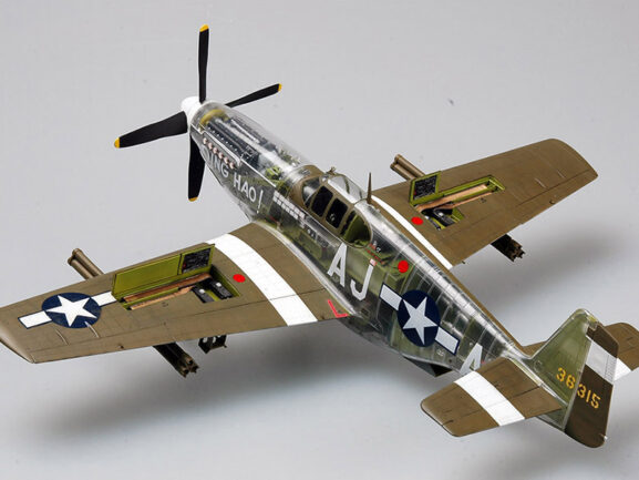 Истребитель P-51B Mustang II — изображение 11