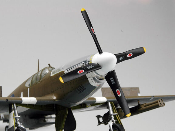Истребитель P-51B Mustang II — изображение 14