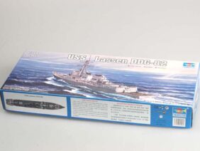 Американский эсминец USS Lassen DDG-82 (Лассен)
