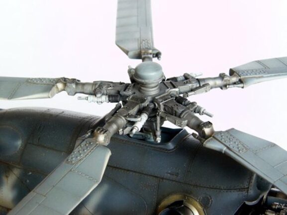 Советский ударный вертолет Ми-24В (Trumpeter) — изображение 23