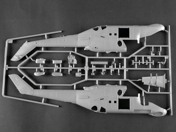 Советский ударный вертолет МИ-24П (1:48) (Trumpeter) — изображение 3
