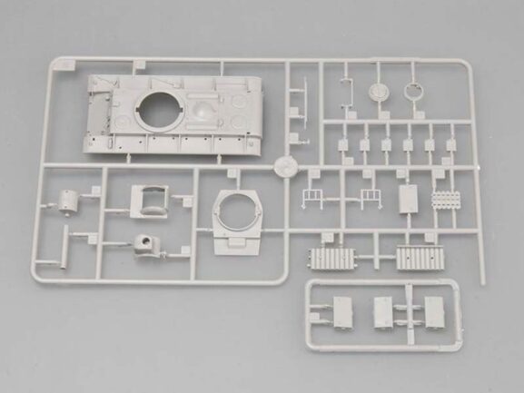 Немецкий тяжелый танк Pz.Kpfw KV-2 754(r) (трофейный КВ-2) — изображение 4