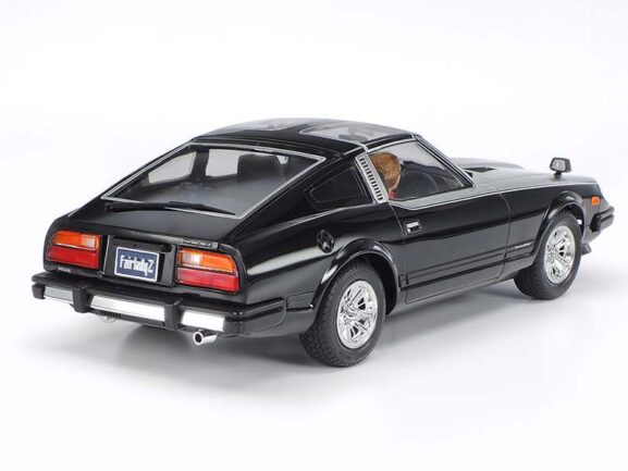 Автомобиль Nissan Fairlady 280Z with T-Bar Roof — изображение 5