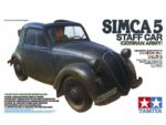 Немецкий штабной автомобиль Simca 5 с фигурой водителя