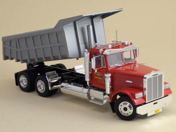 Самосвал Freightliner FLC — изображение 14