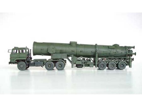 Китайский седельный тягач с баллистической ракетой DF-1 — изображение 8