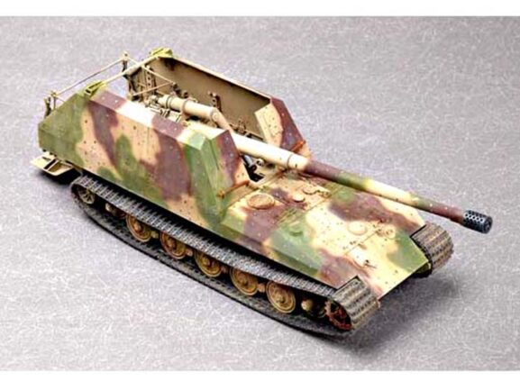Немецкая самоходная гаубица САУ Sturmpanzer 38(t) Grille с 170мм пушкой Kanone 72 (SF) — изображение 2