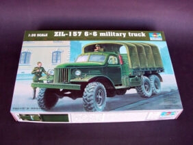 Грузовик ЗИЛ-157 бортовой (1:35) (Trumpeter)