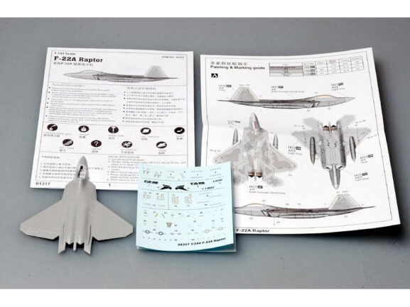 Американский истребитель Lockheed Martin F-22A Raptor (Trumpeter) — изображение 2