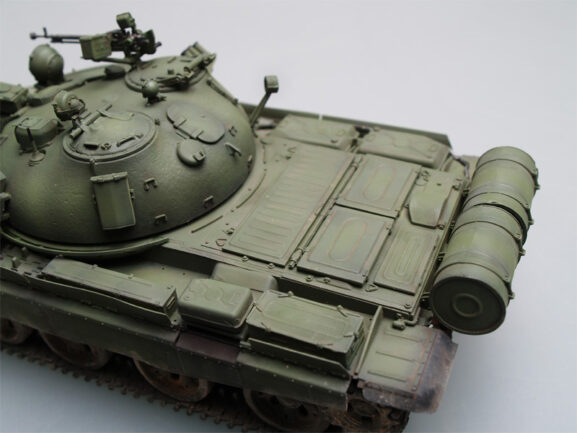 Советский средний танк Т-62 БДД обр. 1984 (мод. 1972) (1:35) — изображение 2
