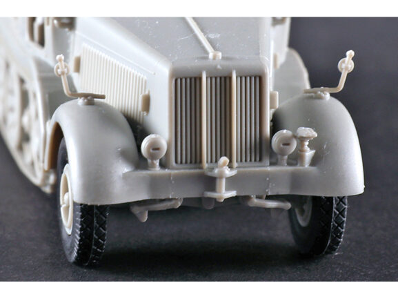 Немецкий полугусеничный тягач Sd.Kfz.8 12т (1:72) — изображение 6