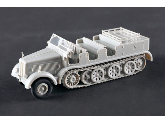 Немецкий полугусеничный тягач Sd.Kfz.8 12т (1:72) — изображение 9