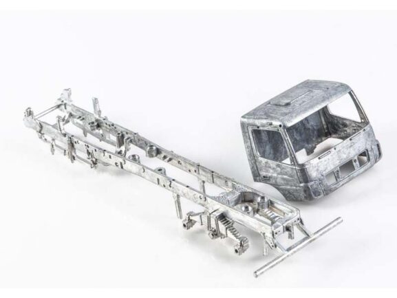 Самосвал КАМАЗ-65802-87(S5) (AVD Models) — изображение 2