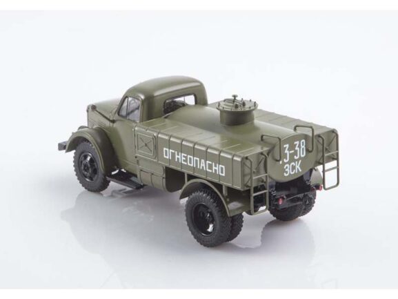 Маслозаправщик МЗ-3904 (ГАЗ-51) — изображение 4