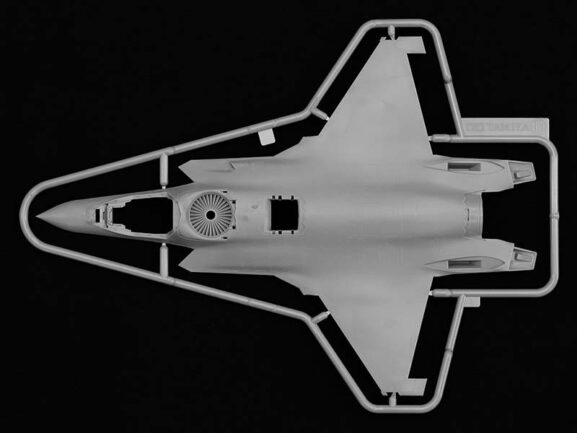 Истребитель-бомбардировщик Lockheed Martin F-35B Lightning II (60793) — изображение 13