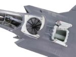 Истребитель-бомбардировщик Lockheed Martin F-35B Lightning II (60793) — изображение 17