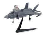 Истребитель-бомбардировщик Lockheed Martin F-35B Lightning II (60793) — изображение 2