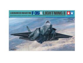 Истребитель-бомбардировщик Lockheed Martin F-35A Lightning II (1:48)