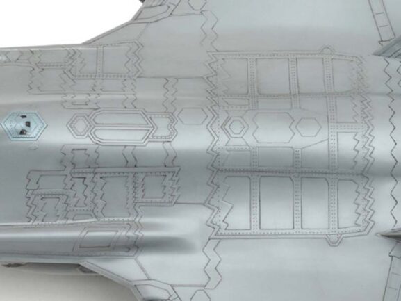 Истребитель-бомбардировщик Lockheed Martin F-35A Lightning II (1:48) — изображение 8