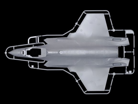 Истребитель-бомбардировщик Lockheed Martin F-35C Lightning II — изображение 13