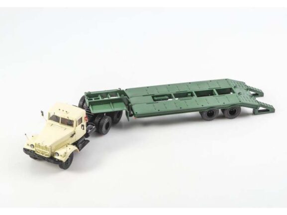 Седельный тягач КрАЗ-258Б1 с полуприцепом ЧМЗАП-5523 — изображение 5