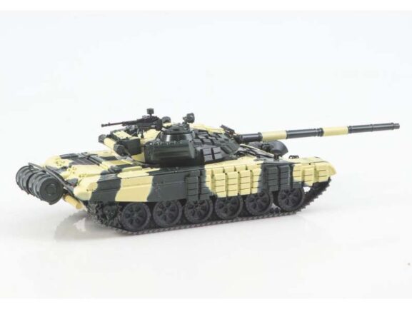 Российский основной боевой танк Т-72Б (Наши Танки №7) — изображение 2
