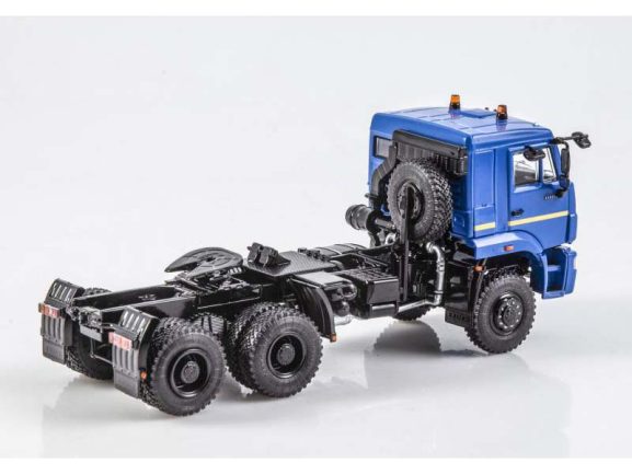 Седельный тягач КАМАЗ-65225 рестайлинг (синий) — изображение 2