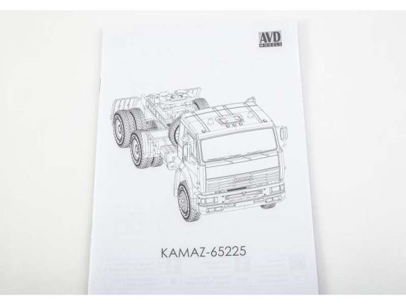 Седельный тягач КАМАЗ-65225 дорестайлинг (AVD Models) — изображение 11