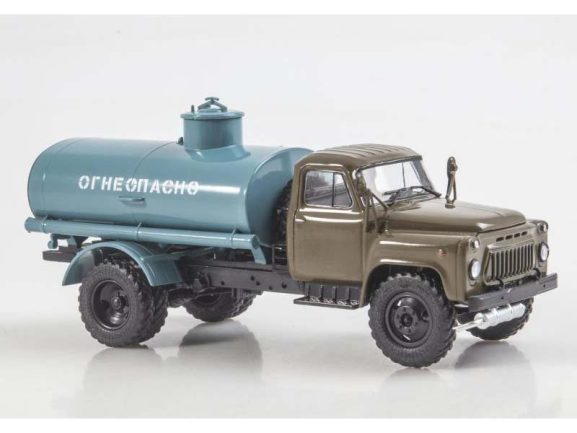Топливозаправщик (бензовоз) АЦ-4,2-53А (ГАЗ-53А) (Легендарные грузовики СССР №115) — изображение 4