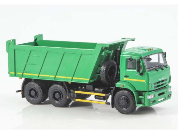 Самосвал КАМАЗ-6520 (зеленый) — изображение 3