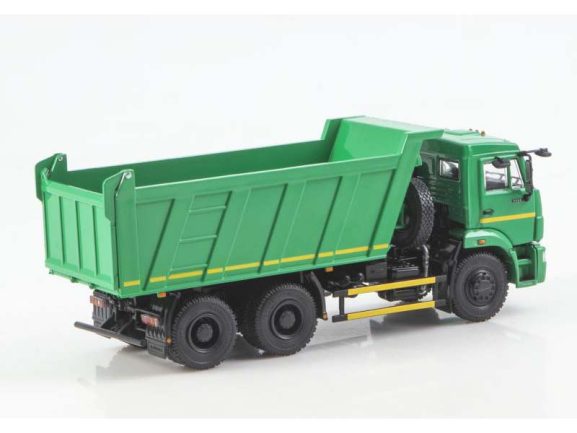 Самосвал КАМАЗ-6520 (зеленый) — изображение 4