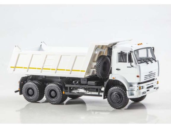 Самосвал КАМАЗ-6522 (белый) — изображение 3