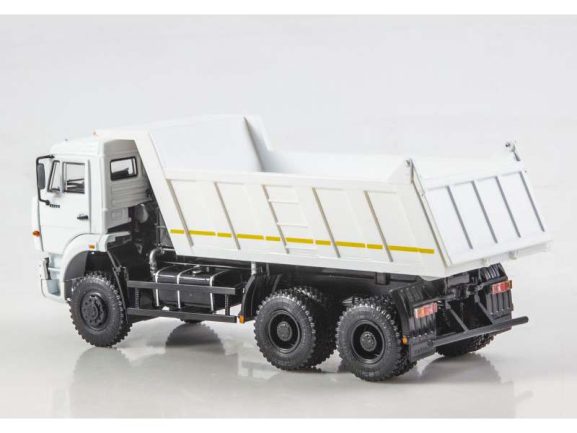 Самосвал КАМАЗ-6522 (белый) — изображение 4