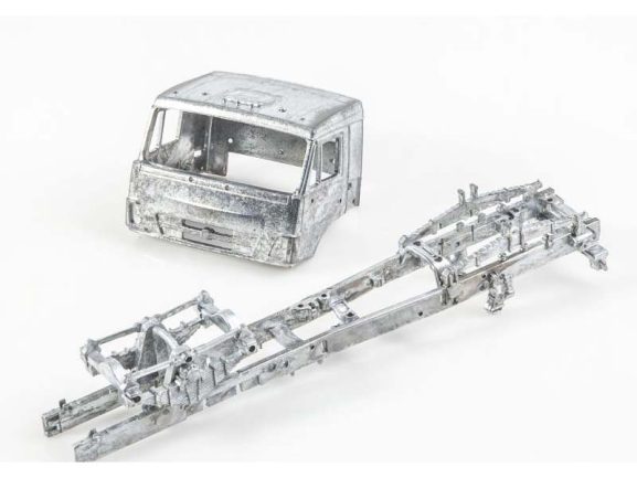 Седельный тягач КАМАЗ-65225 рестайлинг (1689AVD) (AVD Models) — изображение 2