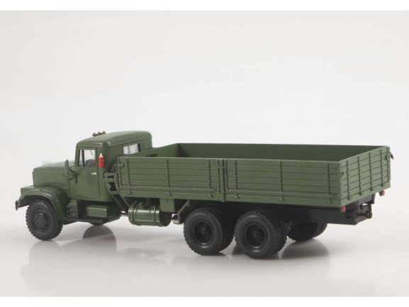 Грузовик КРАЗ-257Б1 бортовой (Легендарные грузовики СССР №114) — изображение 3