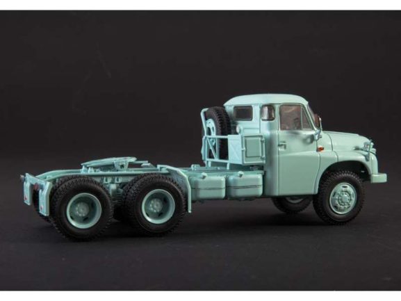 Седельный тягач Tatra-148NT 6х6 (бирюзовый) — изображение 5