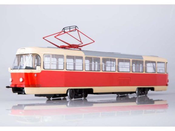 Трамвай Tatra-T3SU (красный) — изображение 2