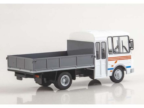 Автобус ПАЗ-3205-30К (Наши Автобусы. Спецвыпуск №18) — изображение 3