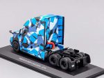 Седельный тягач Freightliner Cascadia 2018 (Blue Camouflage) — изображение 4