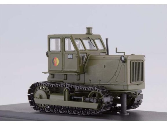 Трактор ЧТЗ-100 NVA (народная армия ГДР) — изображение 3