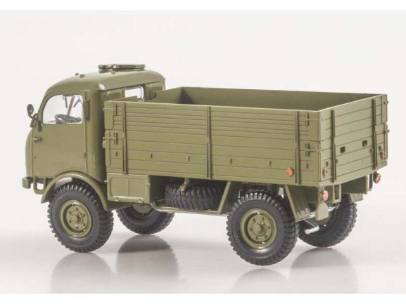 Грузовик Tatra-805 бортовой — изображение 4