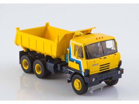 Самосвал Tatra-815S1 (желтый) — изображение 3