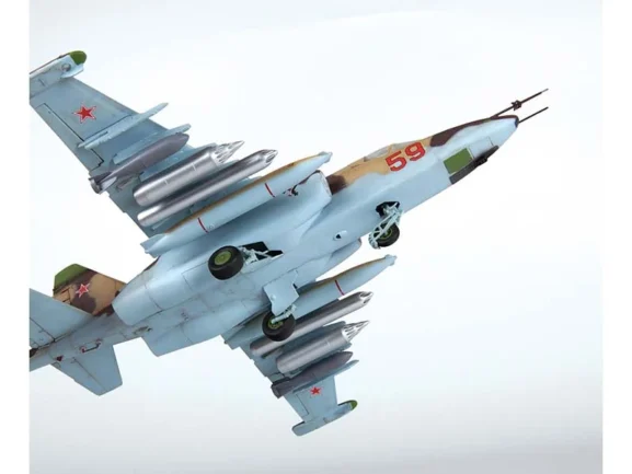 Советский штурмовик Су-25 (7312) — изображение 3