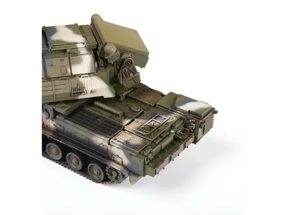 Российский зенитно-ракетный комплекс 9К332 "ТОР-М2" (1:72) — изображение 4