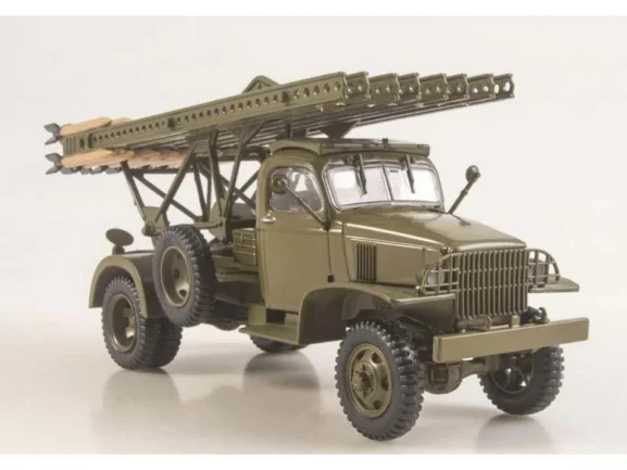 Гвардейский реактивный миномет БМ-13 "Катюша" (Chevrolet G7107) (Наши Танки №30) — изображение 7