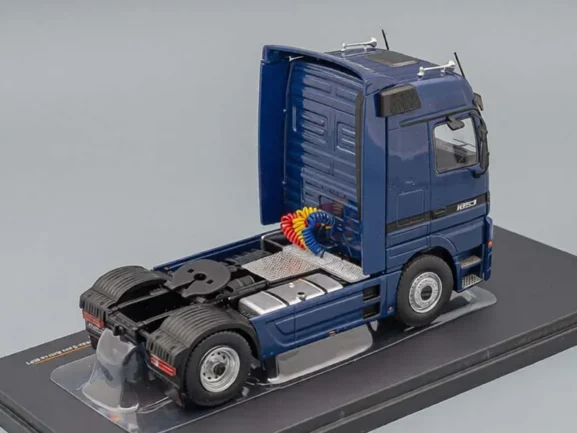Седельный тягач Mercedes-Benz Actros 1853 Mp1 1995 Metallic Dark Blue — изображение 4