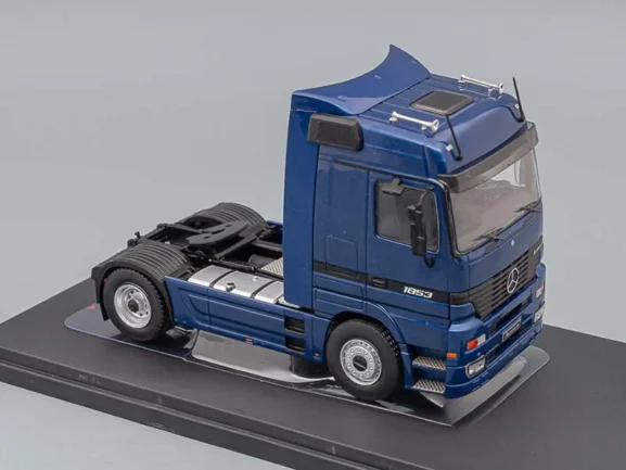 Седельный тягач Mercedes-Benz Actros 1853 Mp1 1995 Metallic Dark Blue — изображение 5